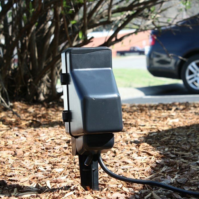 SC95304K 4K Spy Camera Outdoor Power Strip In The Ground