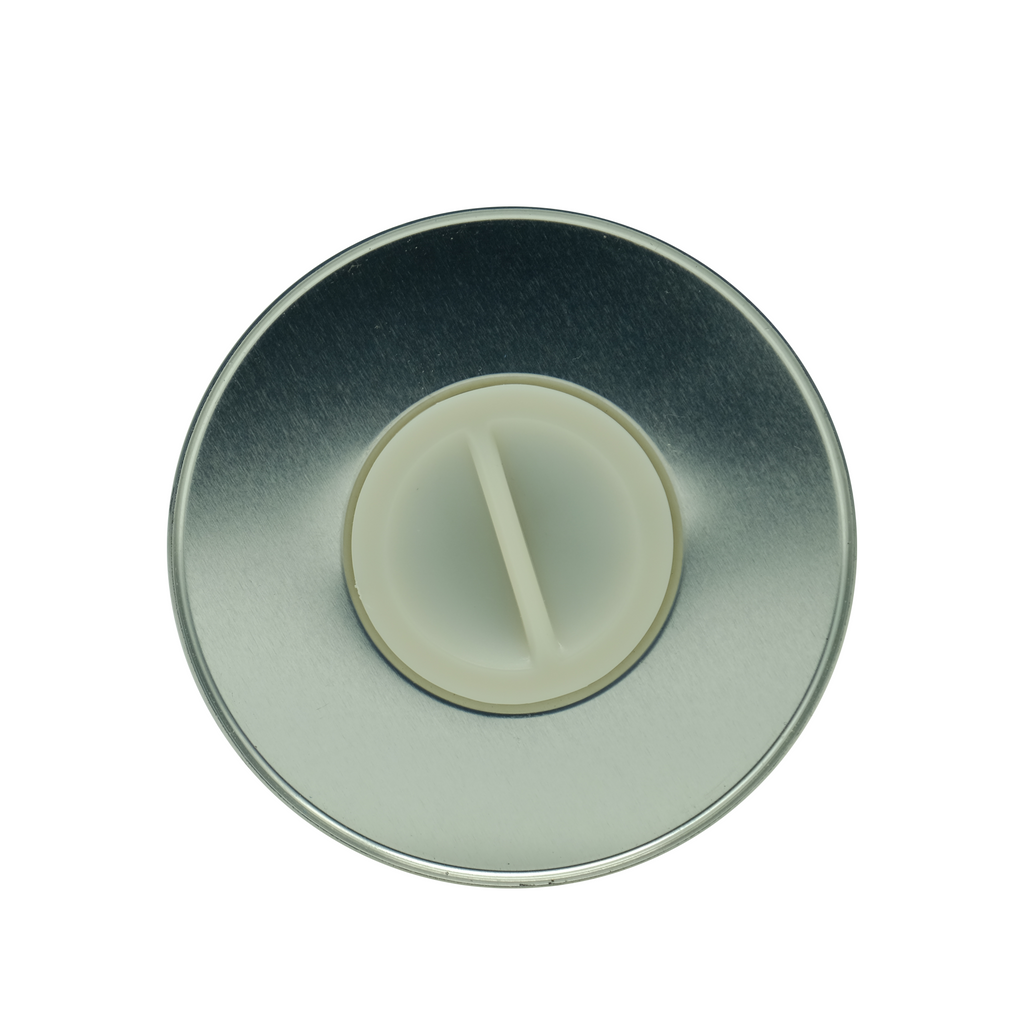 4G paint can hidden camera with 4K streaming - close-up view