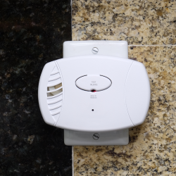 carbon-monoxide detector camera — in use (2)