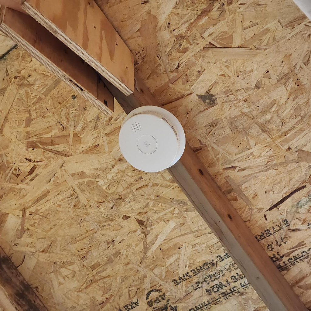 smoke alarm hidden camera — front view (2)