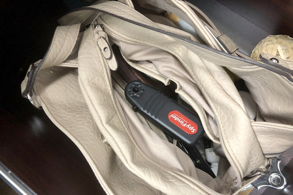 SF103P SpyFinder Pro Hidden Spy Camera Detector In A Bag